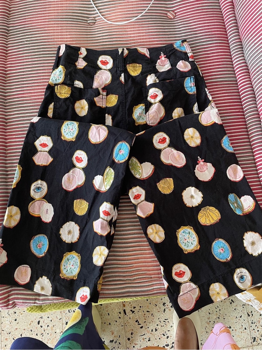 Anthropologie pant with Black Printed Wide-Leg Pants - Picture 5 of 5
